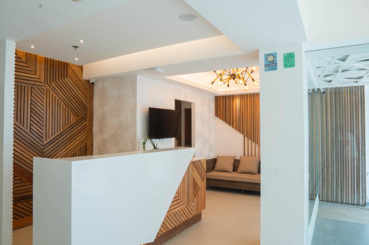 The Paragon Boracay Suites Manoc-Manoc ภายนอก รูปภาพ