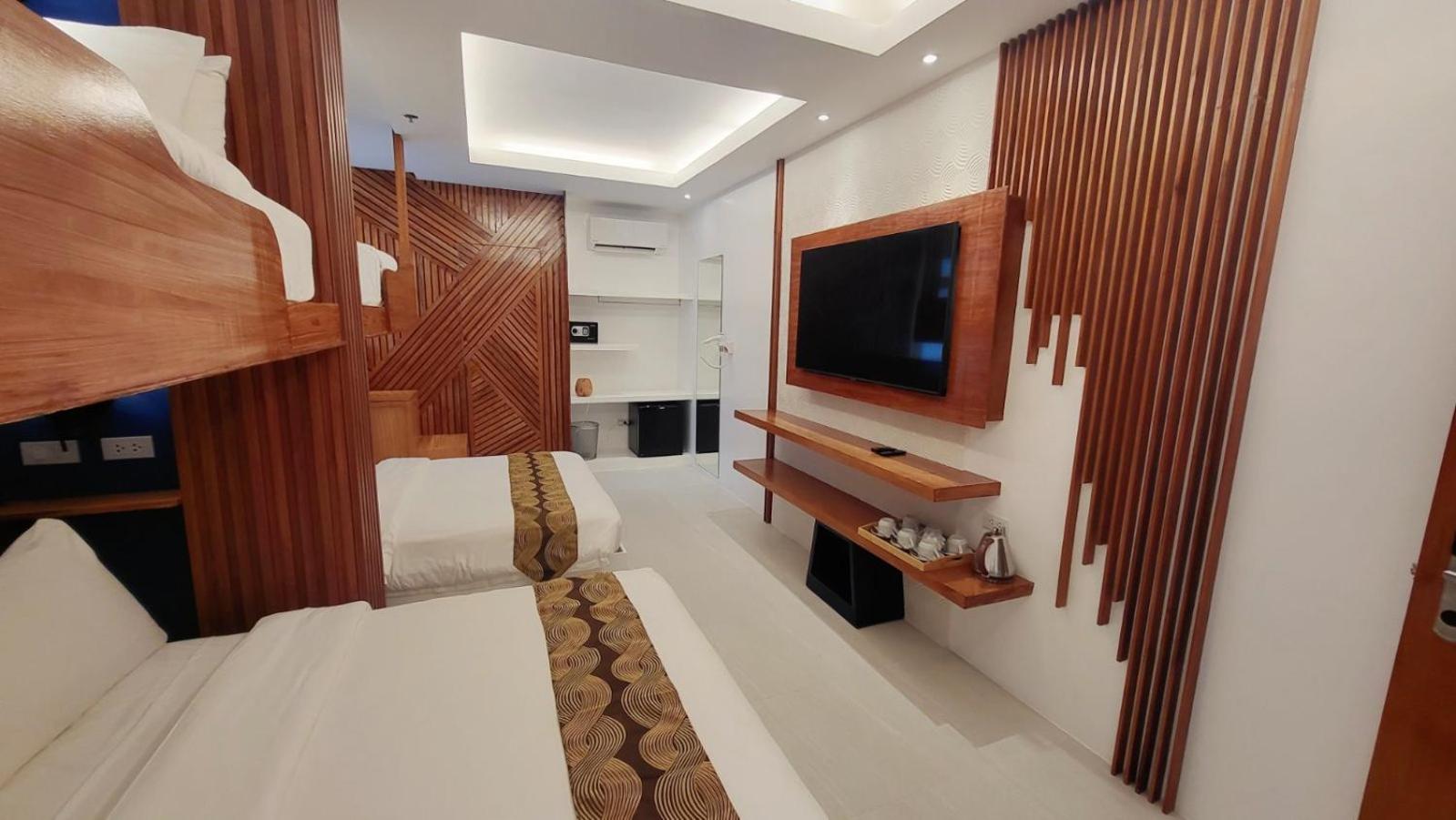 The Paragon Boracay Suites Manoc-Manoc ภายนอก รูปภาพ